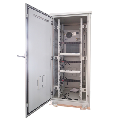 19 Inches Metal Enclosure Waterproof Dustproof Outdoor Cabinet With IP65 Protection With Air Conditioner Cooling